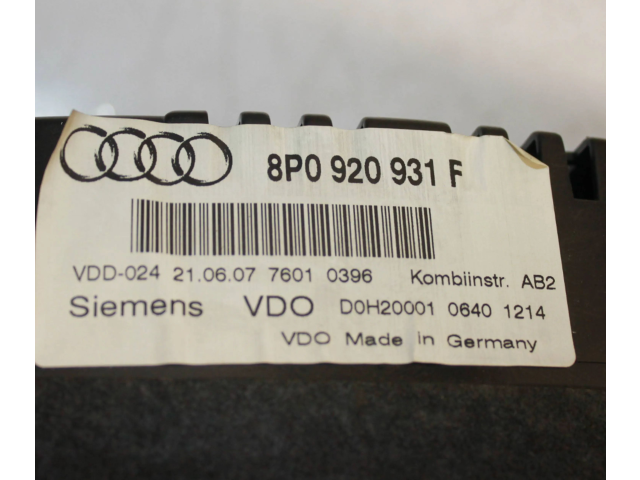 Přístrojová deska  Audi A3 S3 8P 2007 8P0920931F  