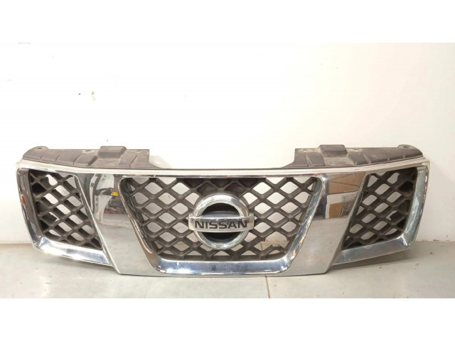 Передняя решётка Nissan Navara 2005-2016 года 2310EB400, 62310EB400      