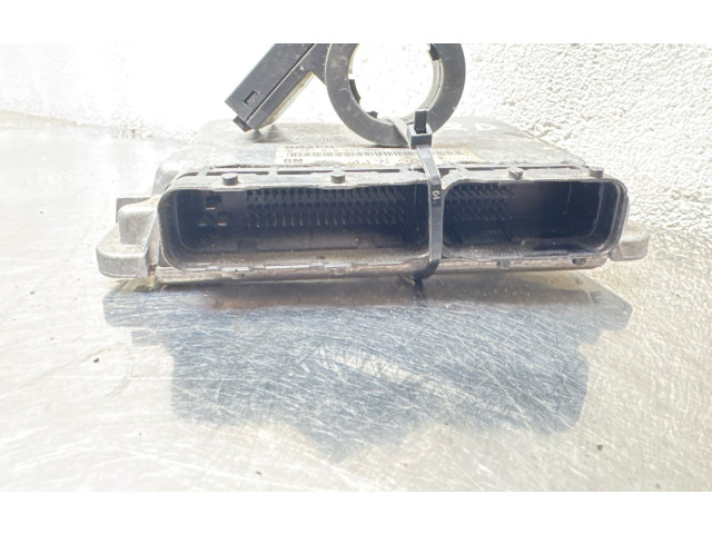 Řídící jednotka 0281010457   Opel Vectra B 2000