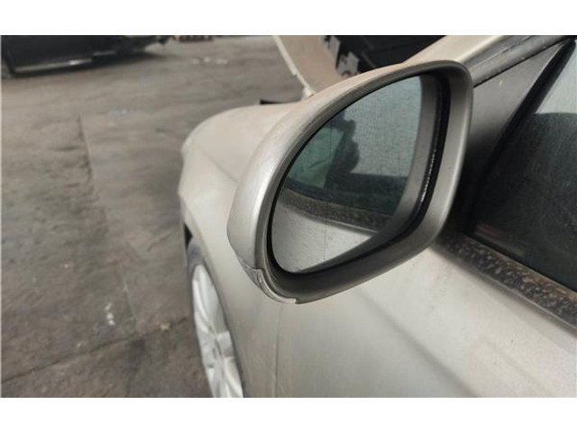 Zpětné zrcátko  Volkswagen Jetta V 2008    