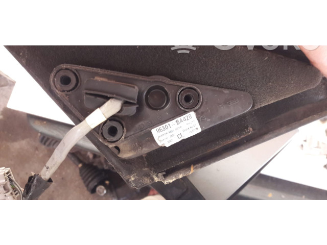 Zpětné zrcátko  Nissan Primera 2004  96301BA420  