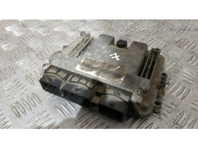 Řídící jednotka 23710AW319, 0281011646   Nissan Primera 2003