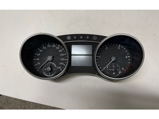 Přístrojová deska  Mercedes-Benz ML W164 2010 A1649007900  