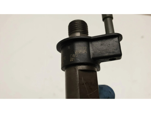 Vstřikovač 7797877   BMW 1 E82 E88  pro naftový motor 2.0 N47d20 