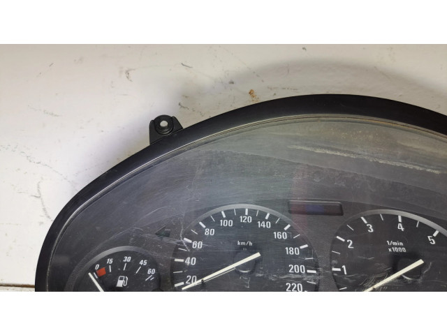 Přístrojová deska  BMW 3 E36 1999 110008463087, 62118361208  