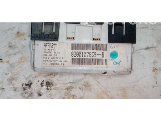 Дисплей    8200107839   Renault Megane II