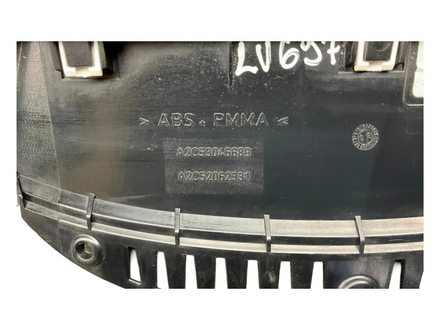 Přístrojová deska  BMW 7 E65 E66 2005 A2C53046689, A2C52062331  