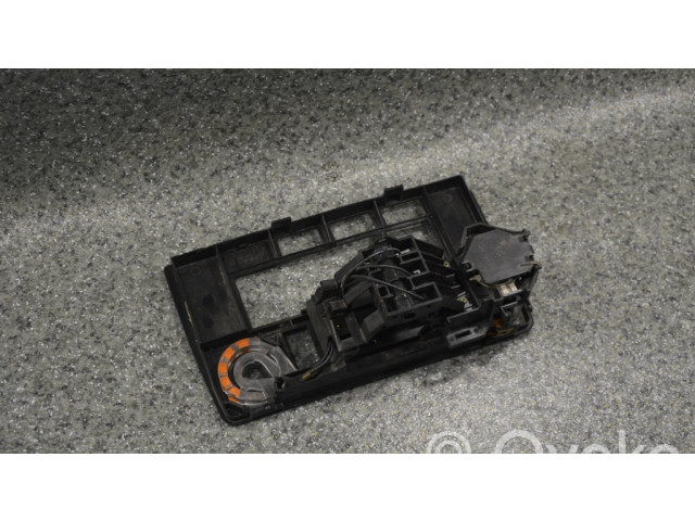 Блок управления климат-контролем 13709682   BMW 3 E30