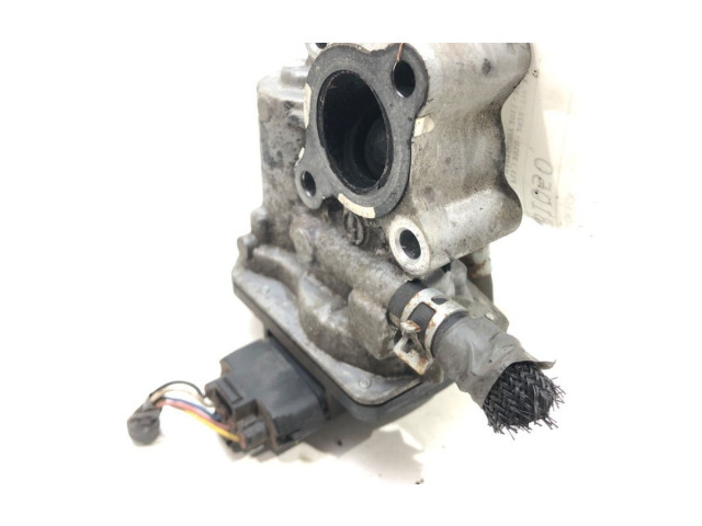 Клапан EGR 25800-33011   Toyota Yaris