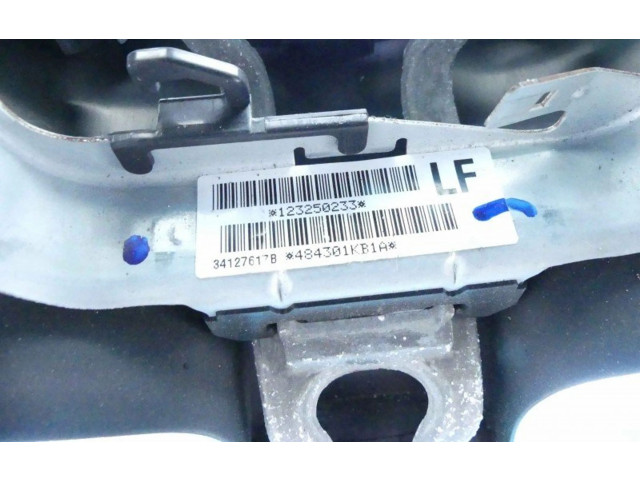 Руль Nissan Juke I F15  2010 - 2018 года 484301KB1A, IMPRK1333586      