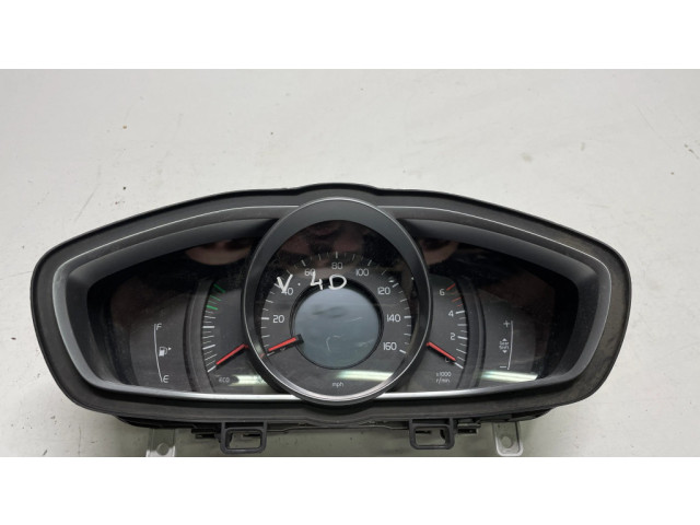 Přístrojová deska  Volvo V40 2014 31412877, 0212353  