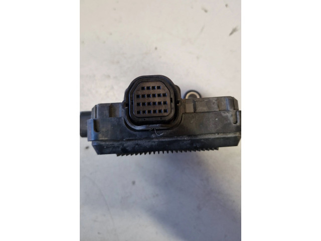 Блок управления коробкой передач 8953020410, 379100   Toyota Avensis T270