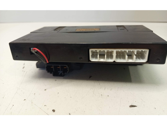 Блок управления климат-контролем GA5R   Mazda MX-6