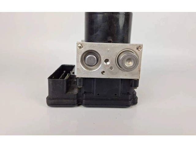 Jednotka ABS A1724314312, A1729014100   Mercedes-Benz C W204 2013