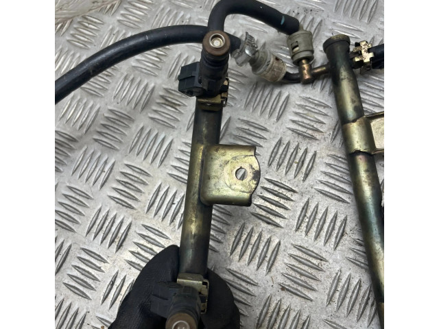 Vstřikovač 0280156039   Alfa Romeo 166  pro benzínový motor 2.5  