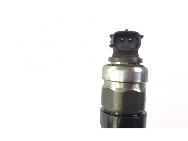Vstřikovač 0950007731, 2367039135   Toyota Land Cruiser (J120)    1KD-FTV 