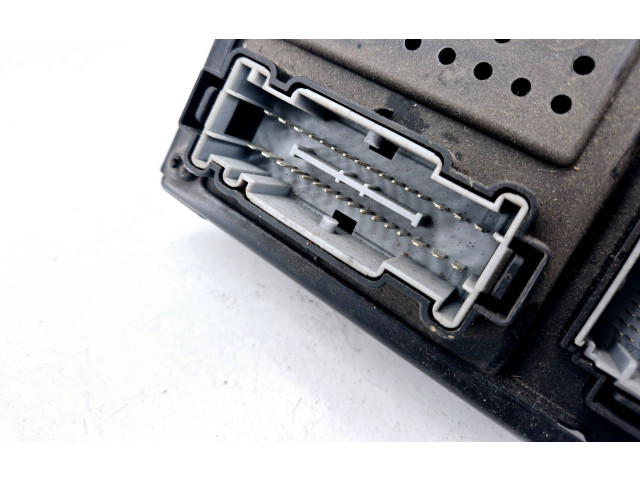 Блок комфорта 30728356, 12216069   Volvo V70   