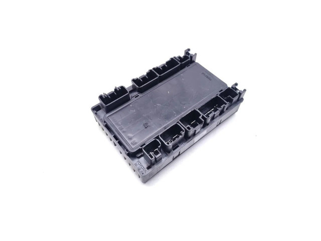 Блок предохранителей S05050216E7   Lexus RX 330 - 350 - 400H    