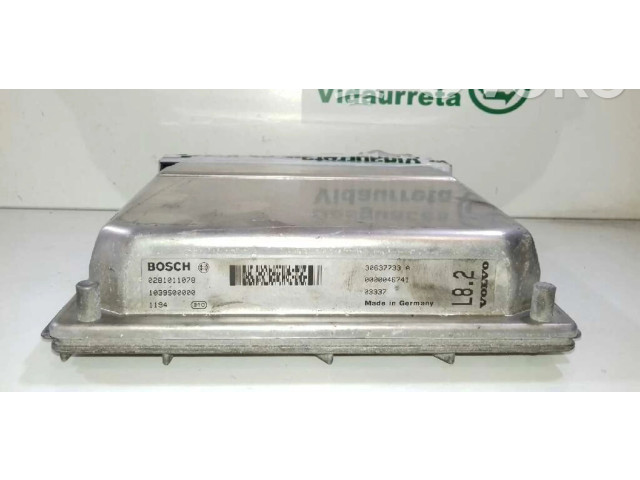 Řídící jednotka 30637733A, 0281011077   Volvo XC90 2004