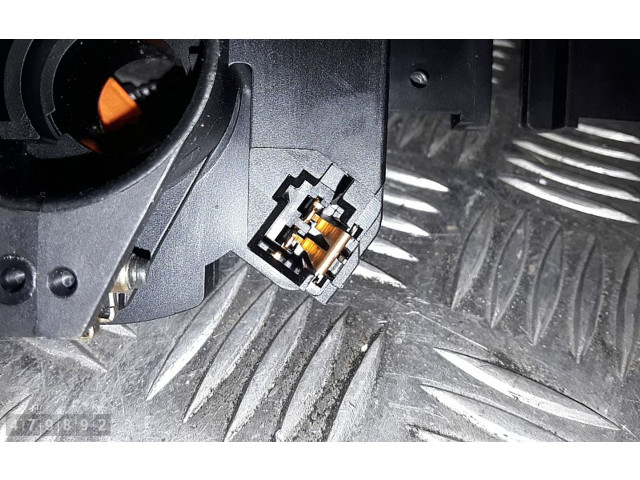 Подрулевой шлейф SRS 8200189937   Renault Twingo I