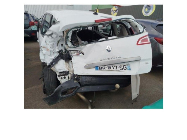   Pojistková skříňka    Renault Scenic III -  Grand scenic III 2011