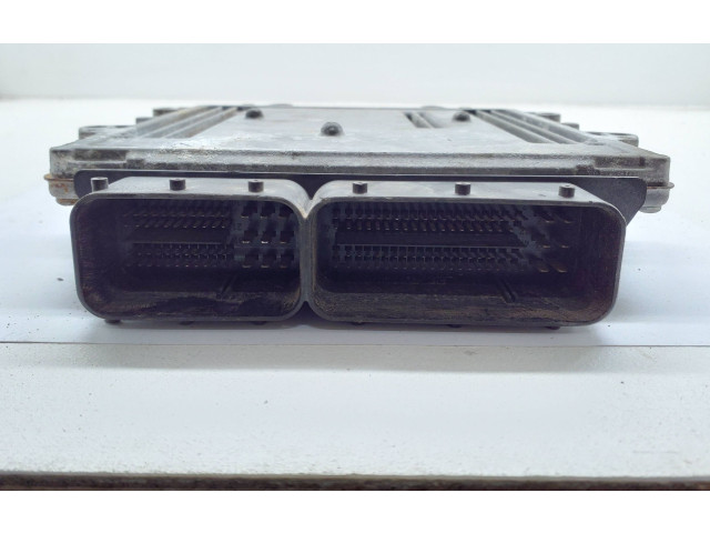 Блок управления двигателя A6391502279, 0281013498   Mitsubishi Colt    