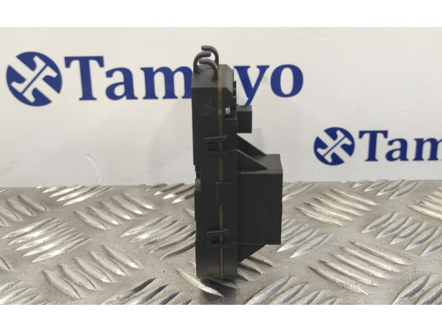 Блок управления 7L6953549F   Volkswagen Touareg I