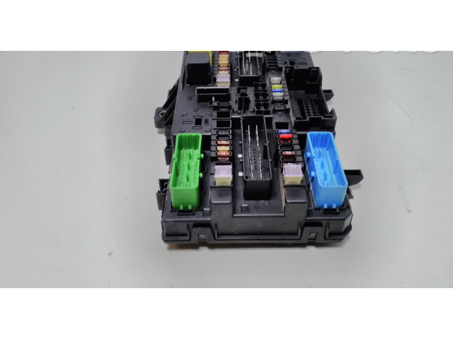   Pojistková skříňka 13180775, 5DK00866951   Opel Astra H 2004