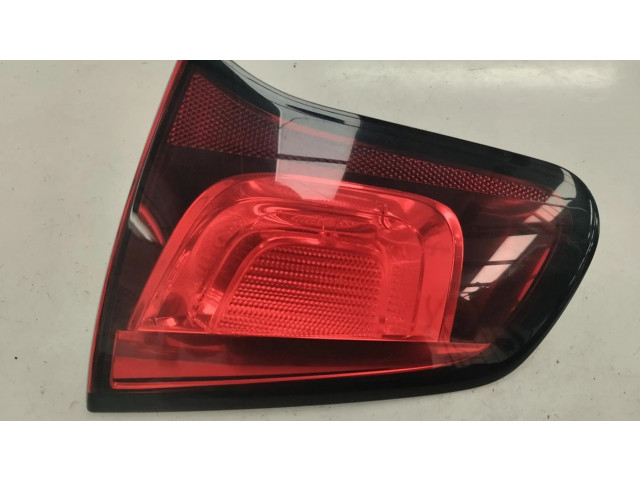 Задний фонарь правый 2012    Citroen C3   2010-2016 года