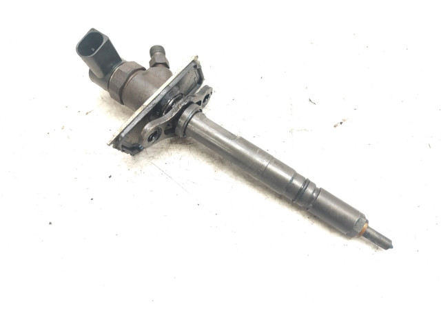 Форсунка 0445110114, 057130276H    Audi A8 S8 D2 4D   