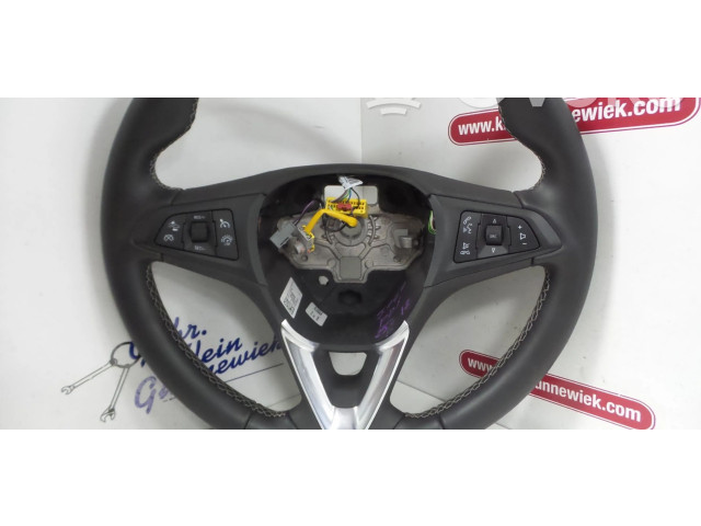 Руль Vauxhall Astra K  2015 - 2021 года 39058750      