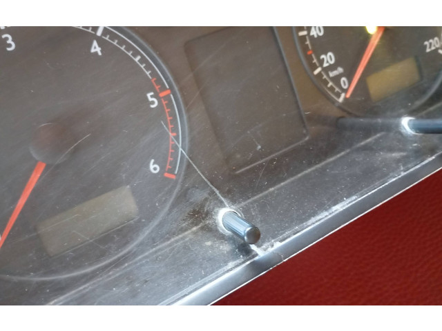 Přístrojová deska  Volkswagen Multivan T5 2004 7H5920850G  