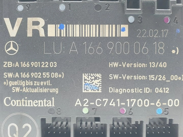 Блок комфорта A1669000618, A1669012203   Infiniti Q30   