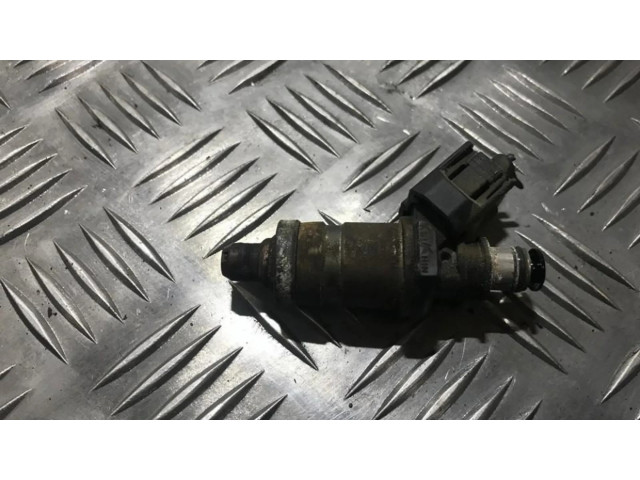 Vstřikovač kg24   Honda Legend III KA9  pro benzínový motor 3.5  