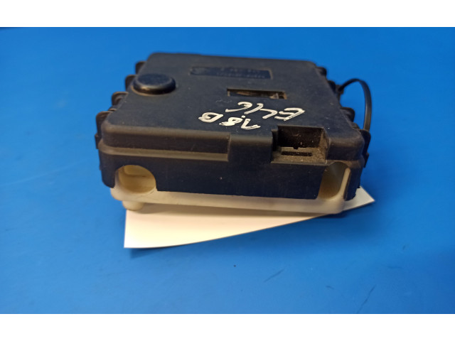 Блок предохранителей  8387547, 8387551   BMW 3 E46    