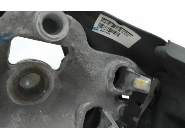 Volant Renault Captur 2013 484007342R  