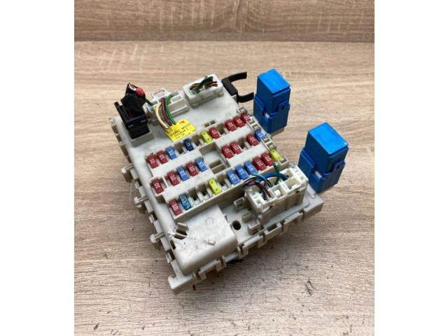 Блок предохранителей 243505M310, 0315041   Nissan Almera N16    