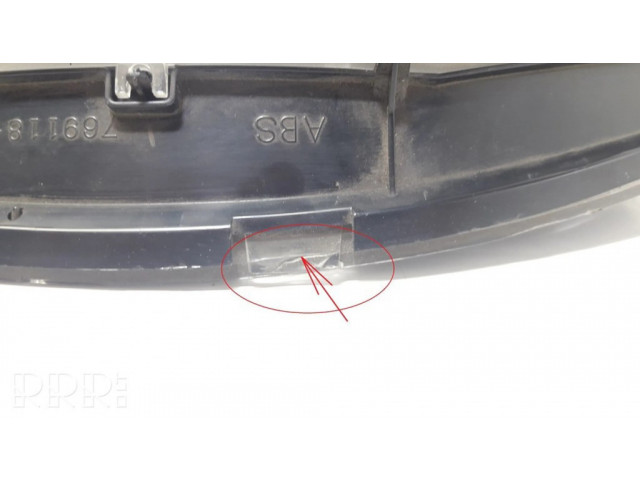 Панель приборов 769118890   Mazda Demio       