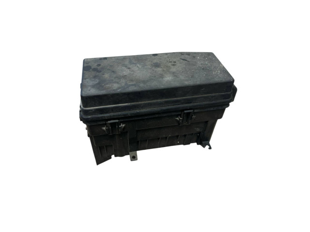 Блок предохранителей  96821093   Opel Antara    