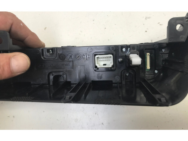 Блок управления климат-контролем A0000001183, 96540AT100PV   KIA Niro