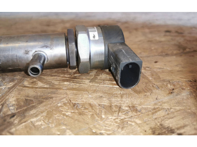 Vstřikovací lišta A6540780049, 17095728   Mercedes-Benz E W213    654 