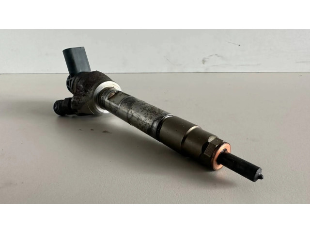 Vstřikovač 8514148   BMW 4 F32 F33  pro naftový motor 2.0  