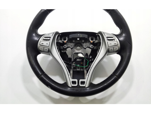 Volant Nissan Pulsar 2016   
