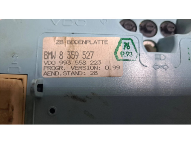 Přístrojová deska  BMW 5 E34 1993 8359527, 993558223  
