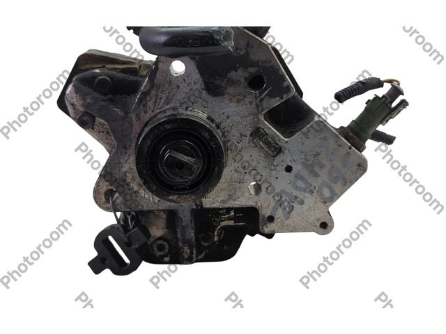 Vstřikovací čerpadlo 0445010111, 30756125   Volvo S60    D5244T4 