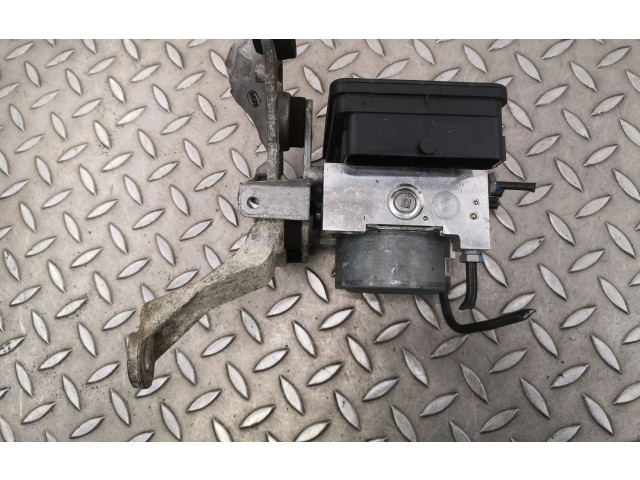 Jednotka ABS A2539011400   Mercedes-Benz C W205 2017