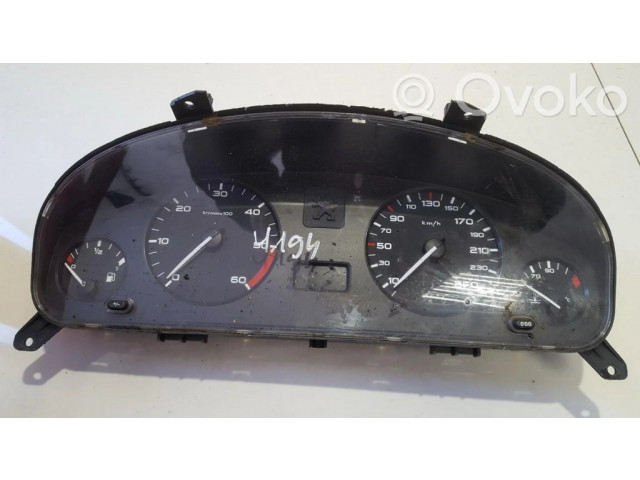 Přístrojová deska  Peugeot 406 1999 9630372880, 81115607  