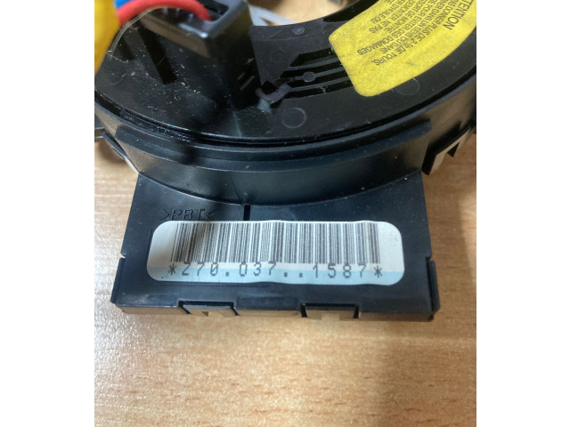 Подрулевой шлейф SRS Z700371587   Mazda RX8