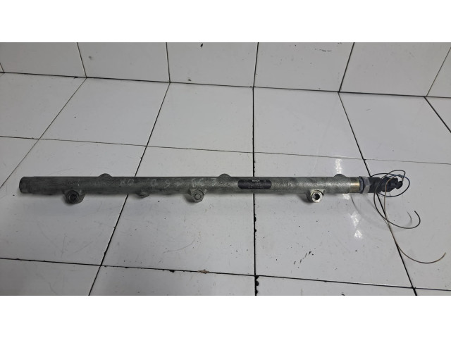 Vstřikovací lišta 0445216002, 008190   BMW 5 E39  pro naftový motor 2.5  