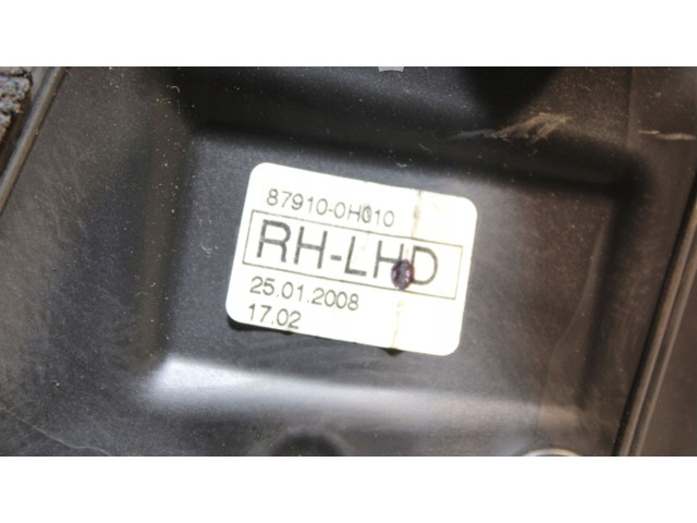 Zpětné zrcátko  Peugeot 107 2008    